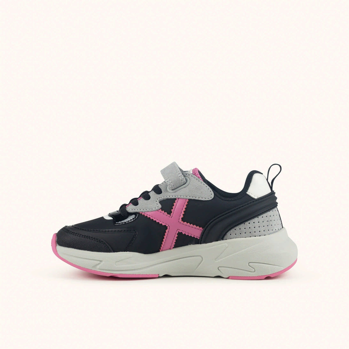 MUNICH, MUNICH MINI TRACK 130 Sneakers da bambino/a fuoristrada Nero, Rosa, Grigio e Bianco, , MUNICH MINI TRACK 130 Sneakers da bambino/a fuoristrada Nero, Rosa, Grigio e Bianco