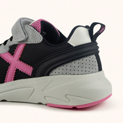 MUNICH, MUNICH MINI TRACK 130 Sneakers da bambino/a fuoristrada Nero, Rosa, Grigio e Bianco, , MUNICH MINI TRACK 130 Sneakers da bambino/a fuoristrada Nero, Rosa, Grigio e Bianco